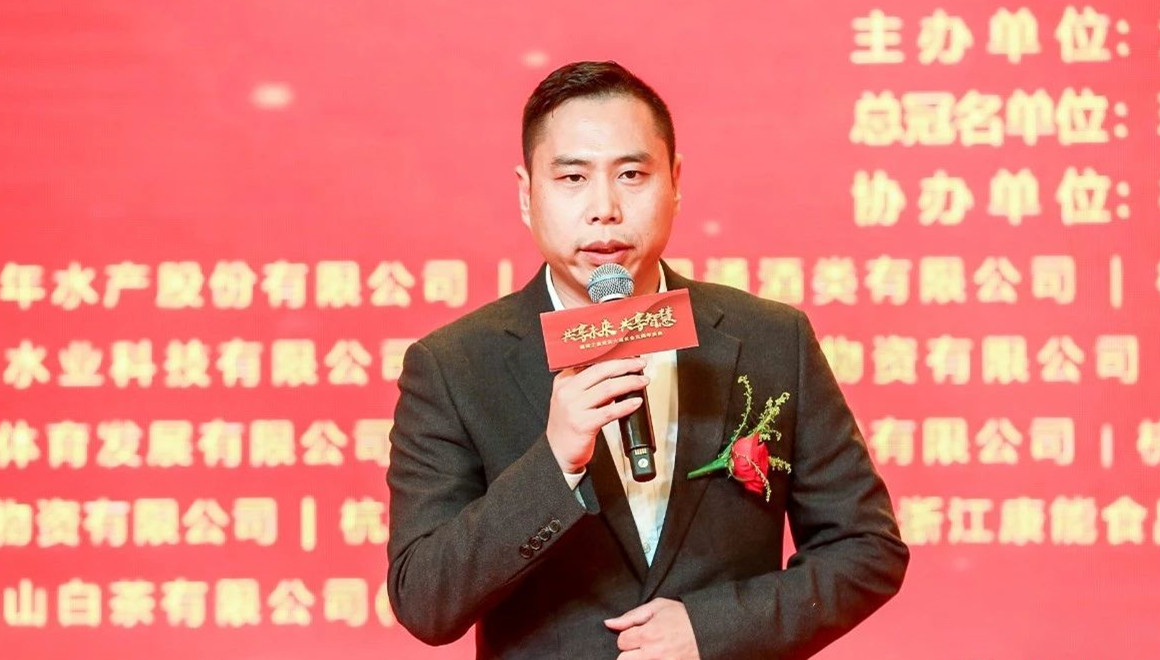 浙江城建愛(ài)心日日行基金出資10萬(wàn)元 捐贈(zèng)浙大班長(zhǎng)會(huì)“求是書屋”公益項(xiàng)目